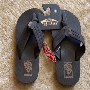 Vans 204 Flip Flops